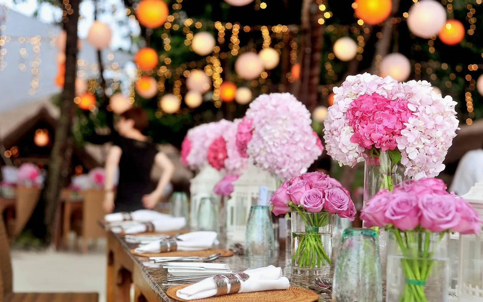 Wedding, reception and table